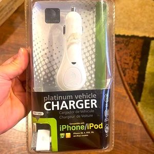 Delton iPhone Platinum Vehicle Charger 4s,4,3Gs, 3G all iPods 7' cord